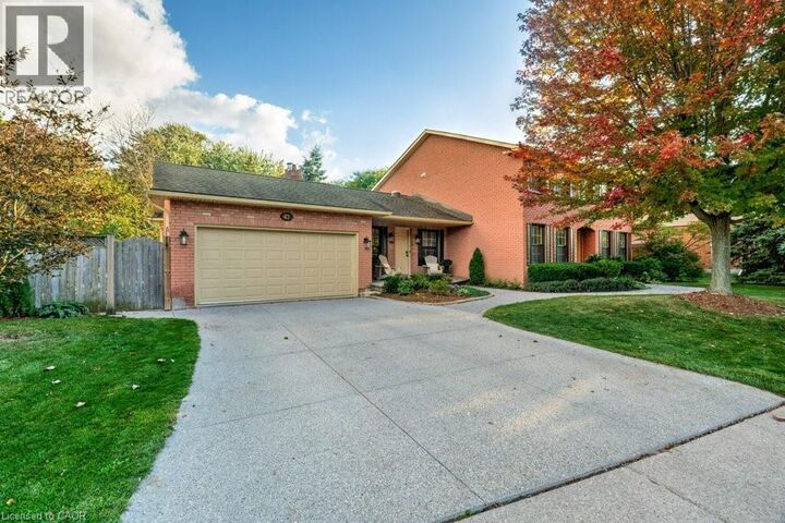 Photo de la propriété: 47 Howard Boulevard ON L8B 0G4