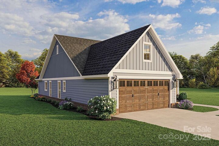 Property Photo: 2031 Piper Ridge Drive NC 28645