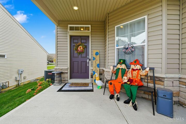 Property Photo:  669 Fredericks Pass  OH 45065 