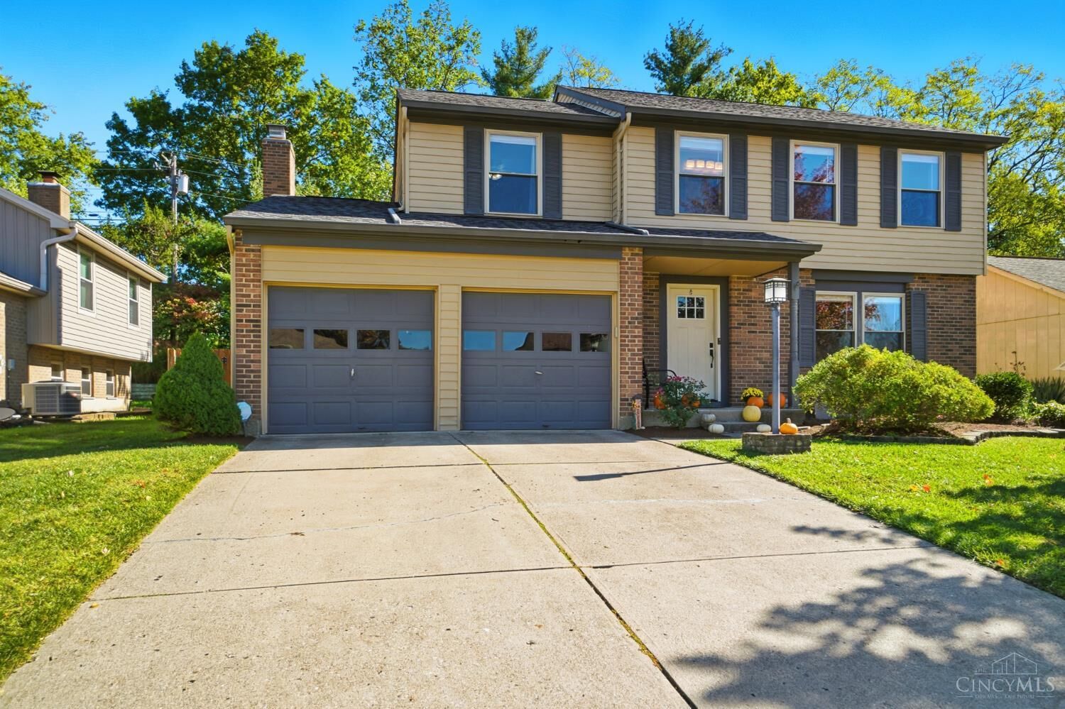 Property Photo:  4946 Riverwatch Drive  OH 45238