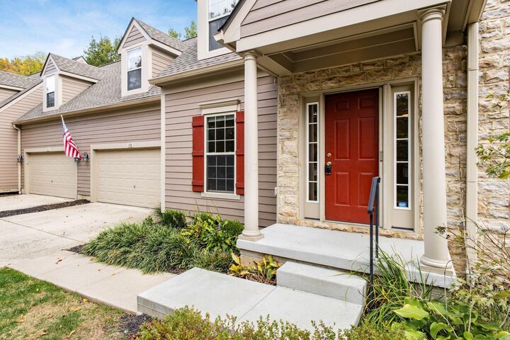 Property Photo:  3370 Kendelmarie Way  OH 43017