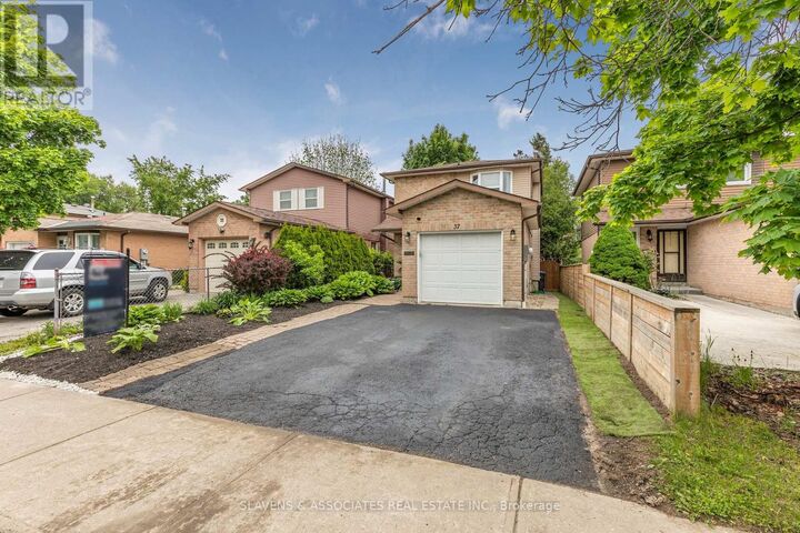 Property Photo:  37 Vodden Street West  ON L6X 2W6 