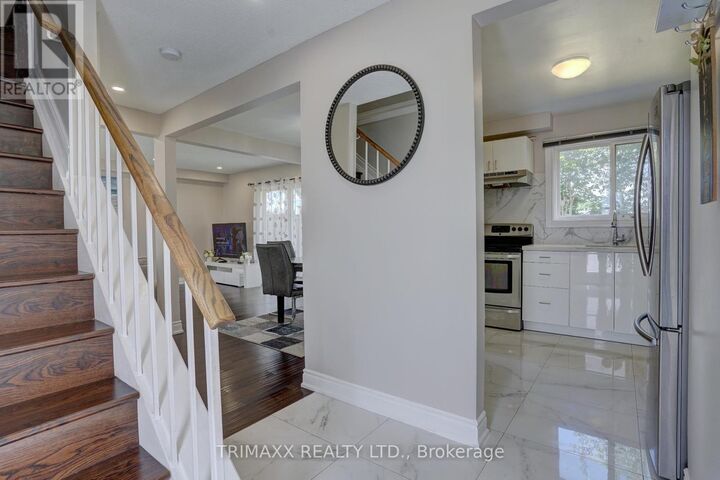 Property Photo: 13 Havendale Ct Court ON L6S 2B5