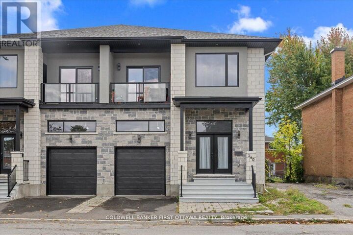 Photo de la propriété:  562 Queen Mary Street  ON K1K 1W1