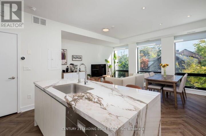 Property Photo:  441 Jane Street 204  ON M6S 3Z9 