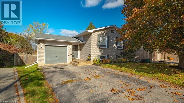 45 Latzer Crescent  Brantford ON N3V 1E1 photo