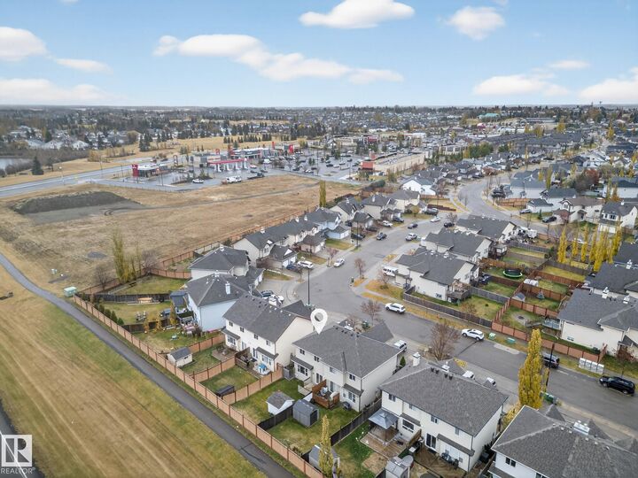 Property Photo:  137 Rue Magnan  AB T4X 0A5 