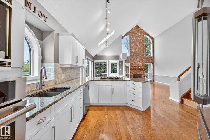 Property Photo:  1085 Carter Crest Road NW  AB T6R 2N2 