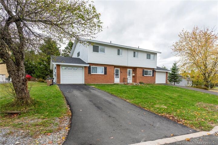 Property Photo:  40 Bon Accord Drive  NB E2J 4G7