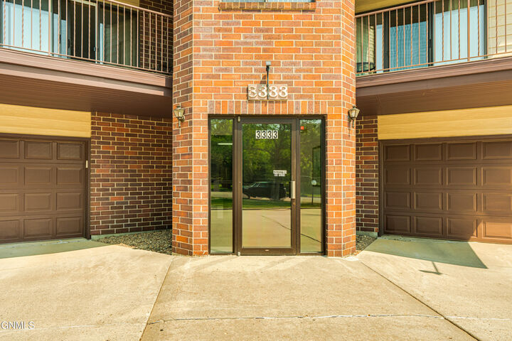 Property Photo:  3333 Montreal Street 305  ND 58503