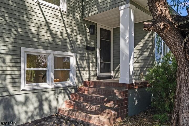 Property Photo: 920 Peach Tree Rd NJ 07083