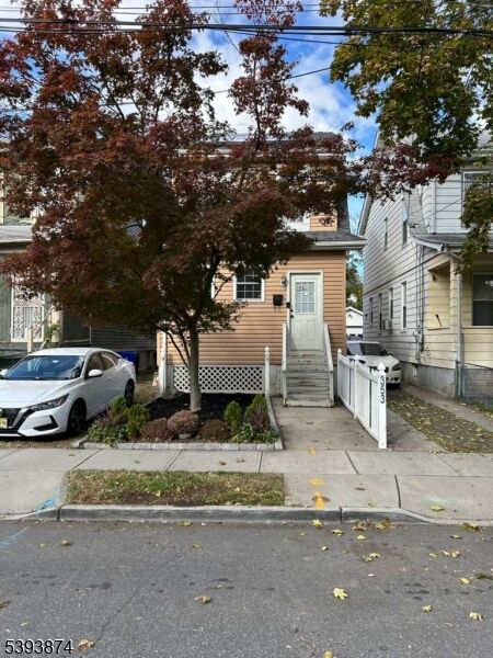 Property Photo:  353 Bradford St  NJ 07050 