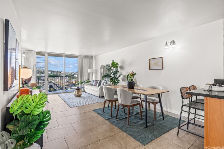 Property Photo:  2474 Kapiolani Boulevard 1503  HI 96826 
