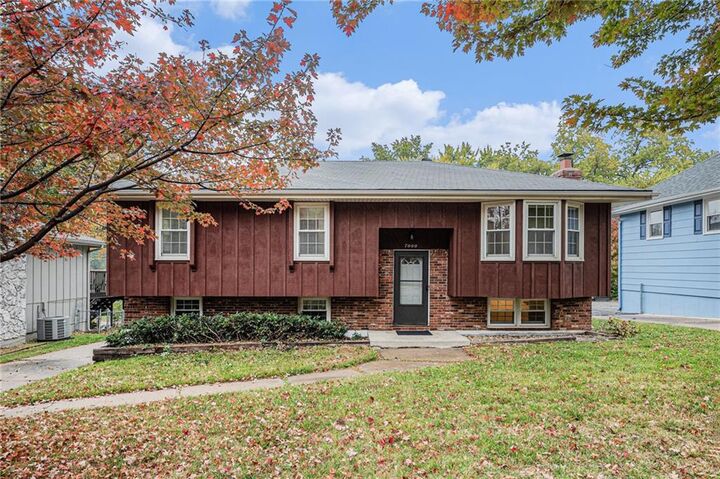 Property Photo:  7000 NW Belvidere Parkway  MO 64152 