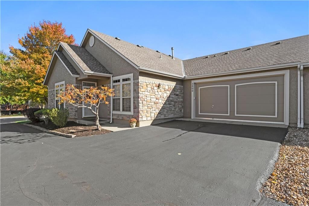 Property Photo:  11262 S Rene Street 2800  KS 66062 