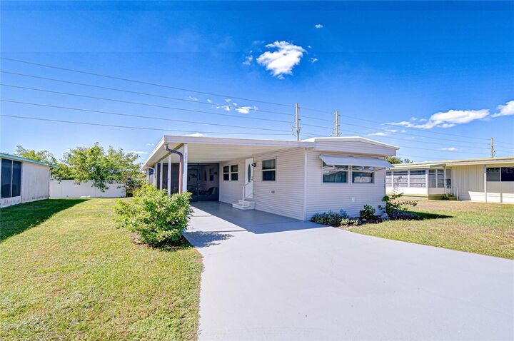 Property Photo:  5315 Antigua Drive  FL 33541 