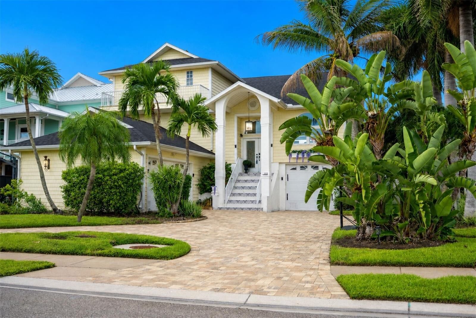 Property Photo: 255 46th Avenue FL 33706