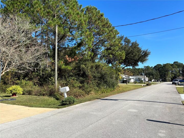Property Photo:  3 Burma Place  FL 32137 