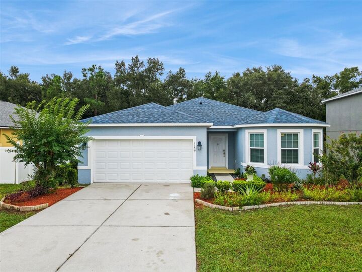 Property Photo: 1156 Brenton Manor Drive FL 33881