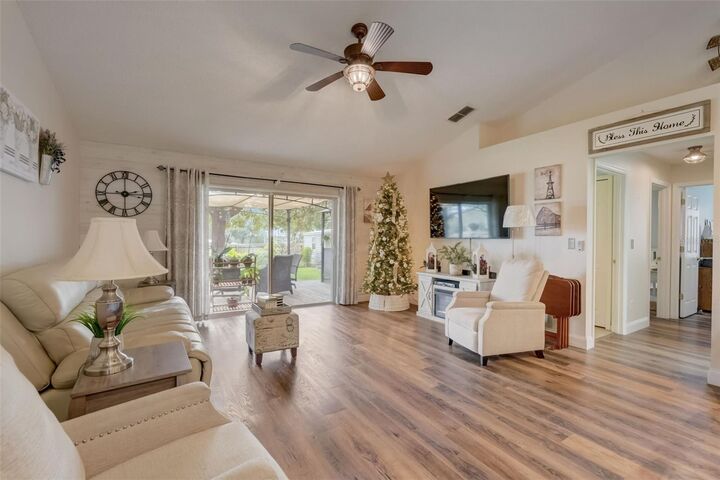 Property Photo: 2236 Lake Pointe Circle FL 34748