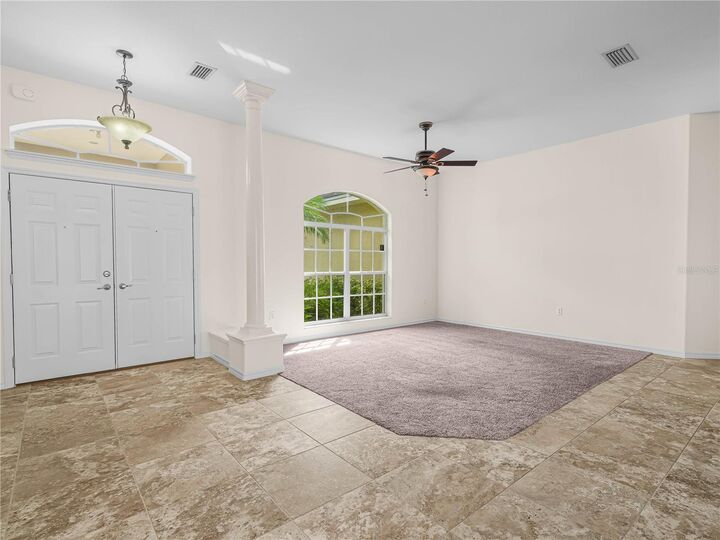 Property Photo: 1455 Royal Forest Loop FL 33811