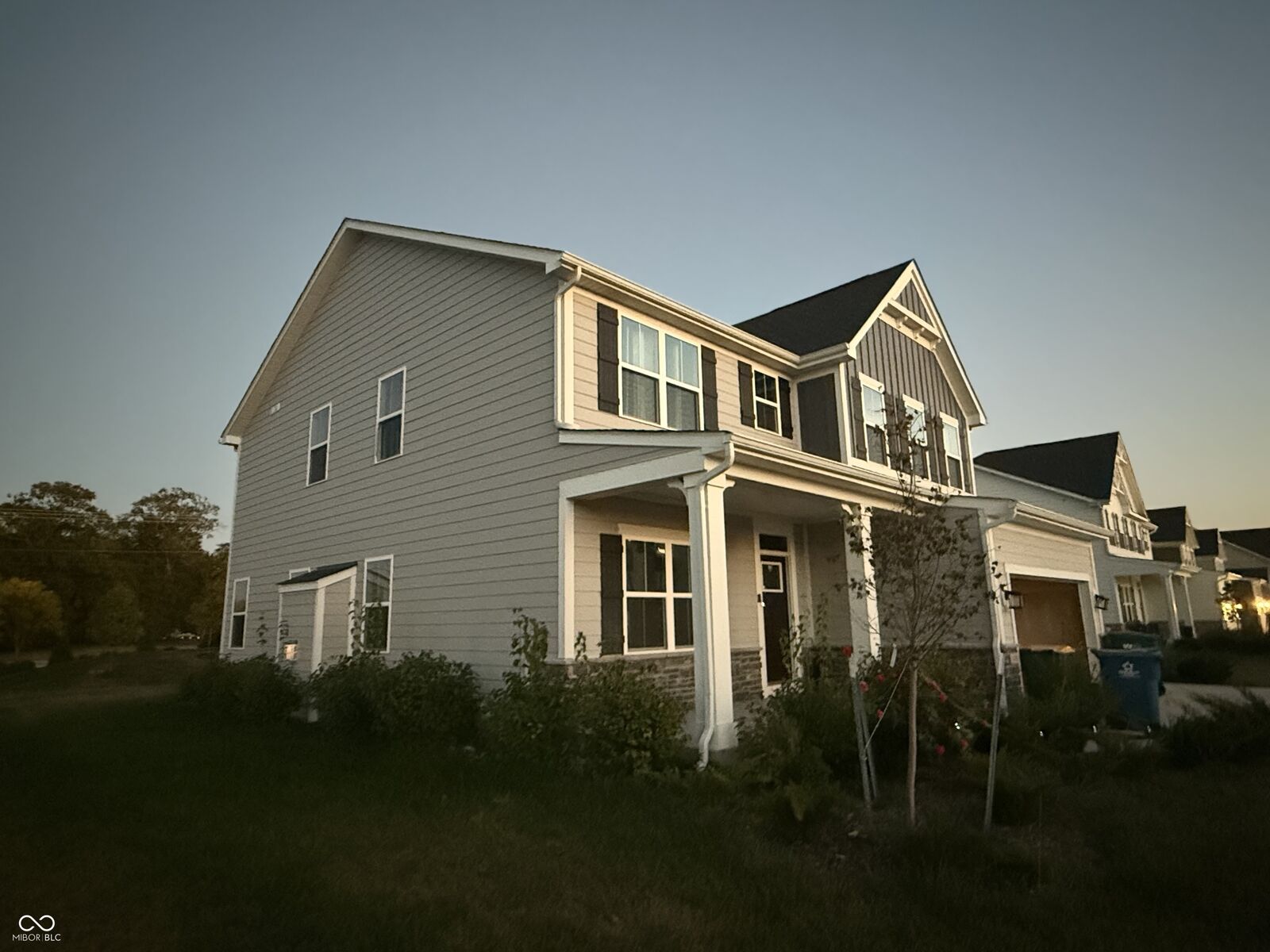 Property Photo: 16789 Ayshire Drive IN 46037