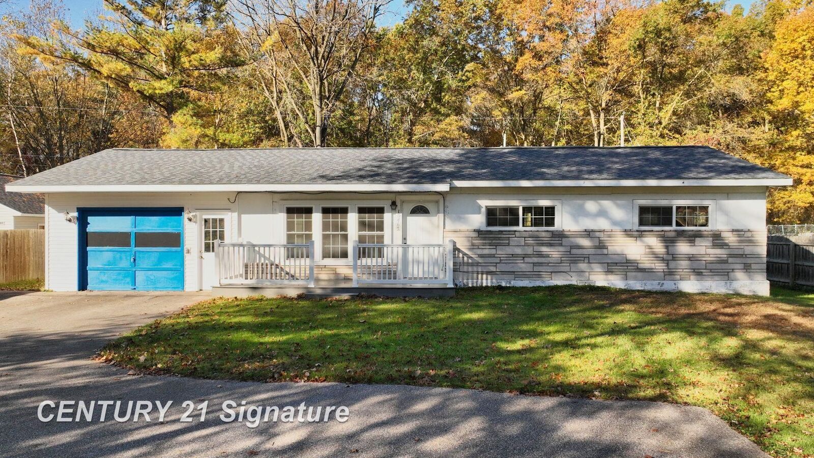 Property Photo:  10462 S Graham Road  MI 48655