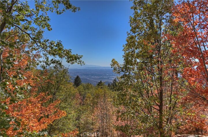 Property Photo:  22 Holly Drive  CA 92382 