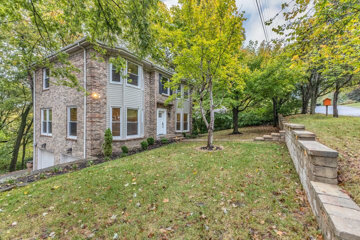 Property Photo: 6124 Stillmeadow Dr TN 37211