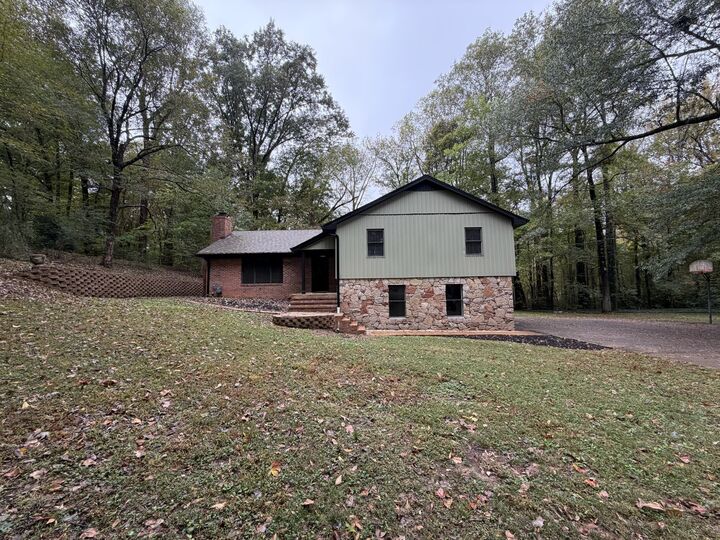 101 Thornfield Dr  Bells TN 38006 photo