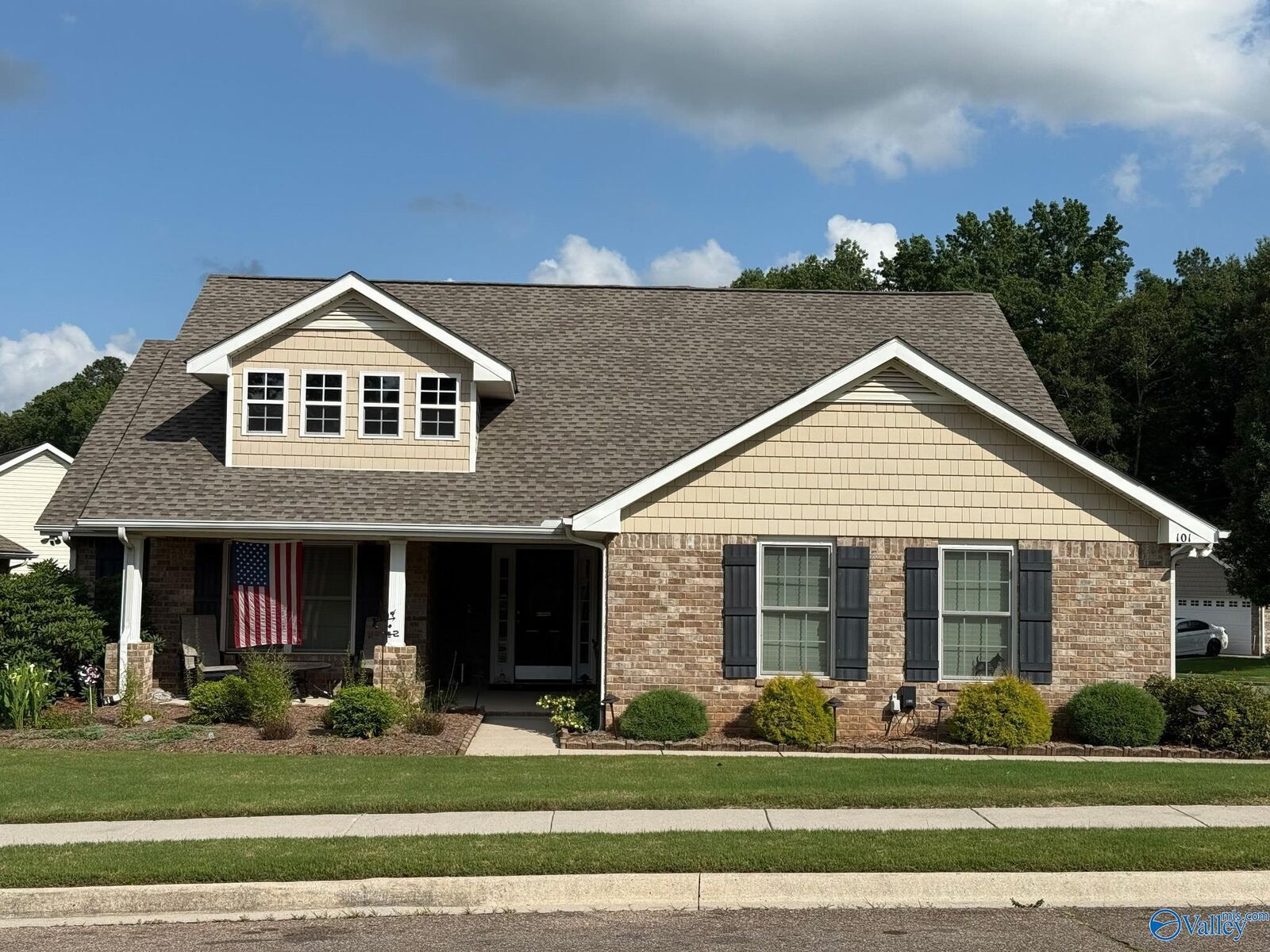 Property Photo:  101 Imogene Way  AL 35758