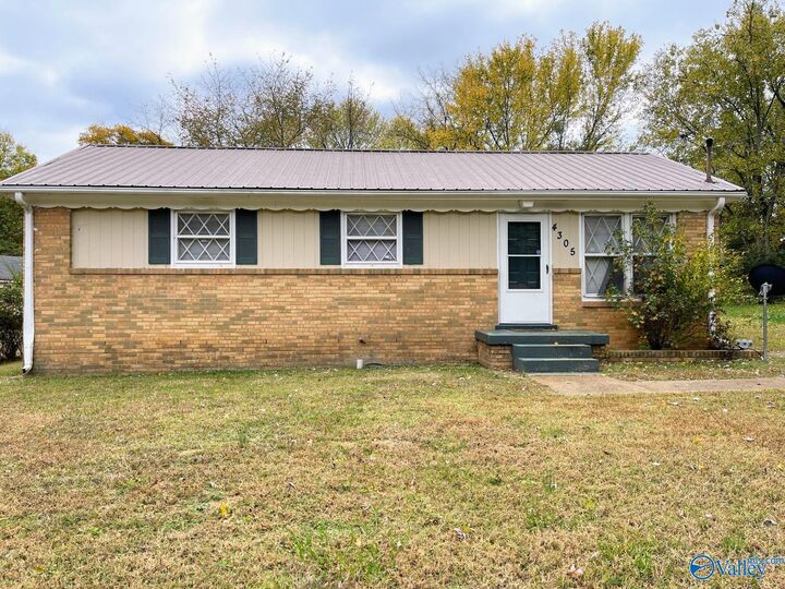 4305 Barry Street NW  Huntsville AL 35810 photo