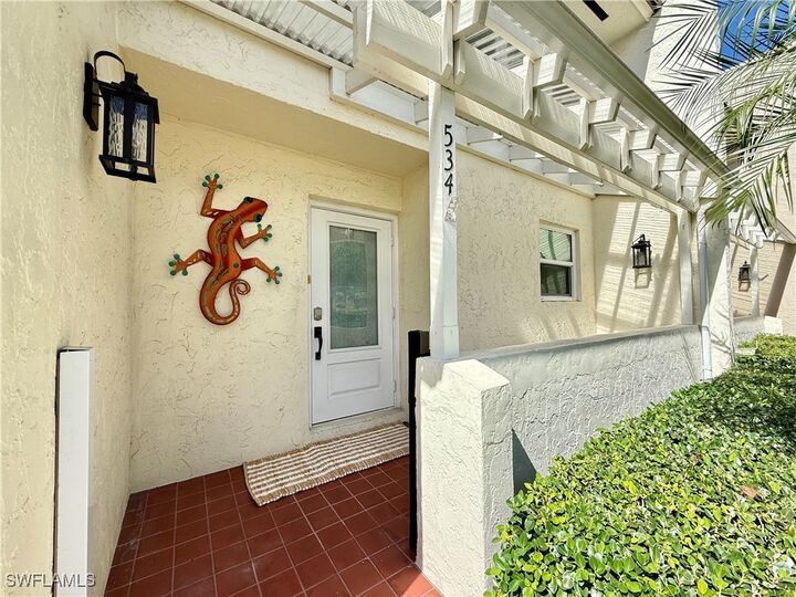Property Photo:  800 River Point Drive 534  FL 34102 