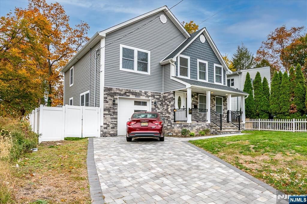 Property Photo:  174 Manhattan Avenue  NJ 07666 