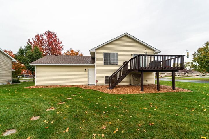 Property Photo:  2088 Eastway Avenue  MN 55379