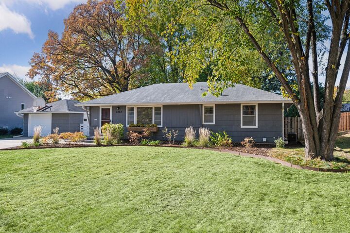 Property Photo:  8264 York Avenue S  MN 55431