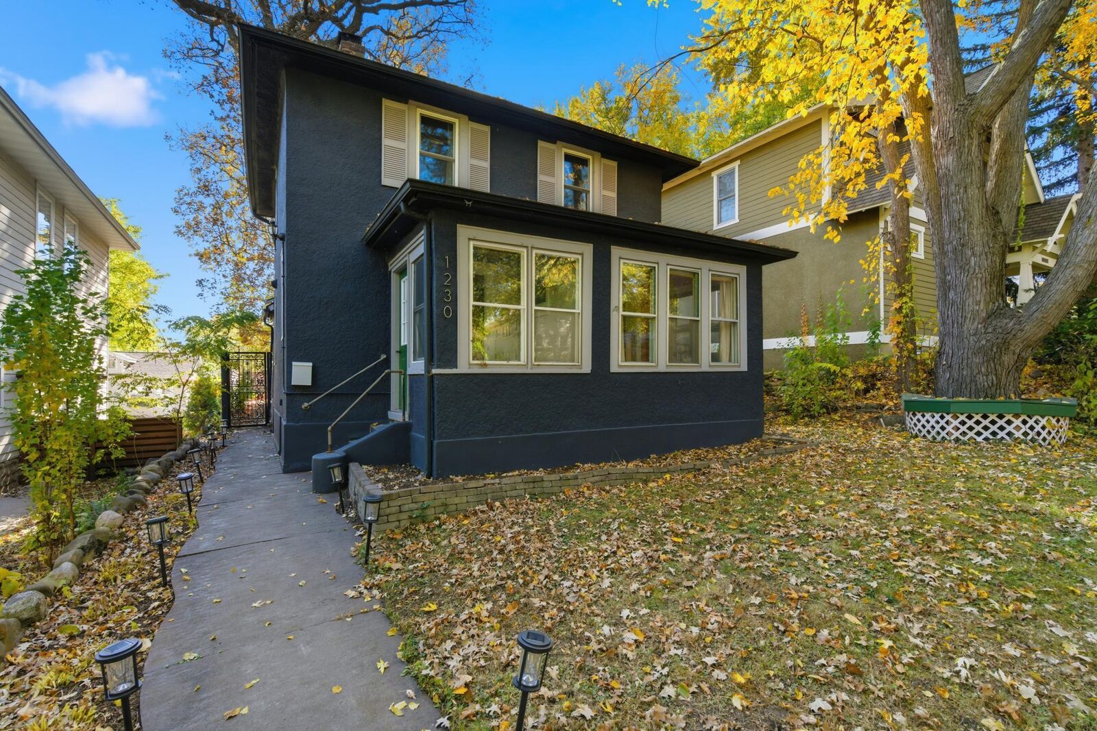 Property Photo:  1230 Goodrich Avenue  MN 55105 