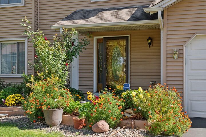 Property Photo: 4156 Hilltop Lane MN 55123