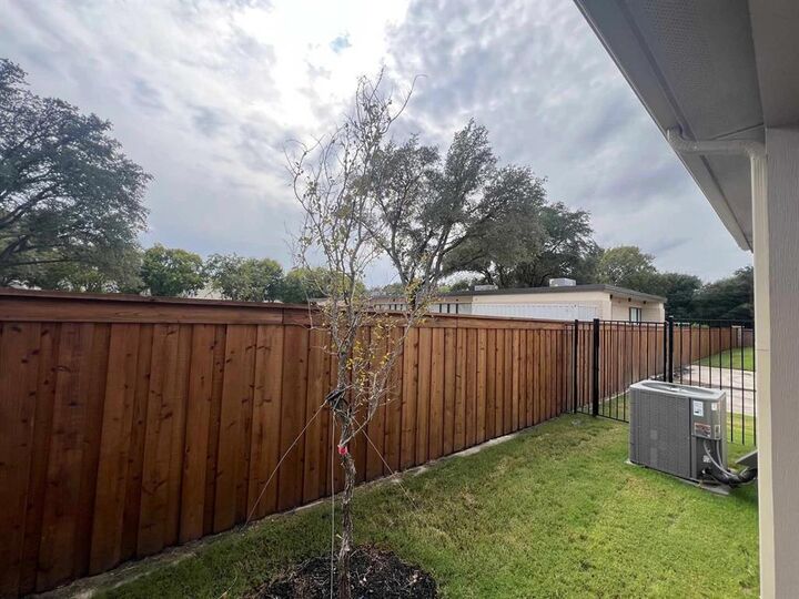 Property Photo:  6904 Gorman Falls Trail  TX 75228 