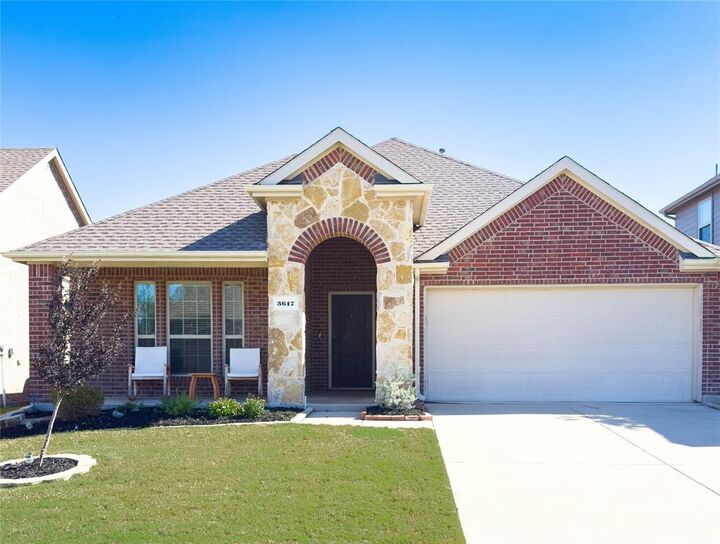 Property Photo: 3617 Fordham Street TX 75036