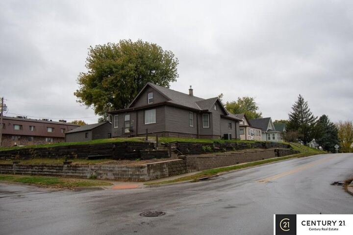 Property Photo:  3202 S 31st Street  NE 68105 