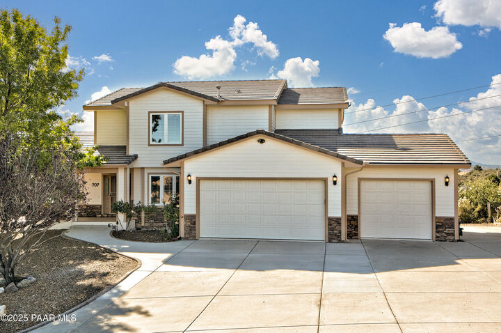 Property Photo: 707 Parsley Place AZ 86305