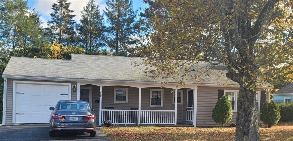 Property Photo:  45 Pocasset Ave  MA 01606