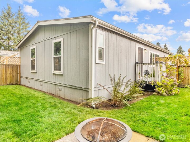 Property Photo:  602  29th Street SE 39  WA 98002 