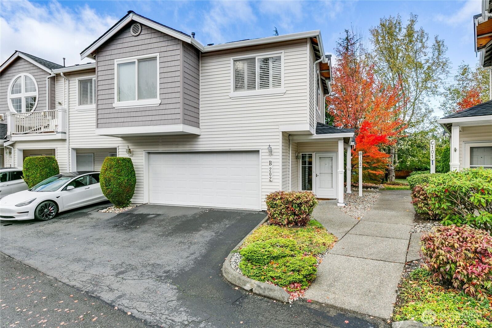 Property Photo:  5500  Harbour Pointe Boulevard B202  WA 98275 