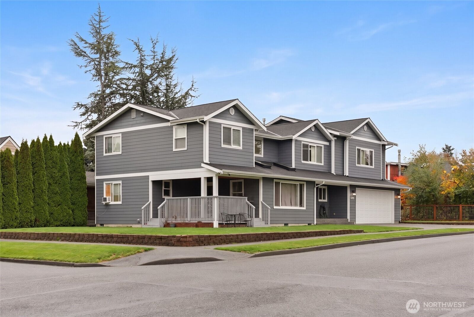 Property Photo:  1203 E Section Street  WA 98274 