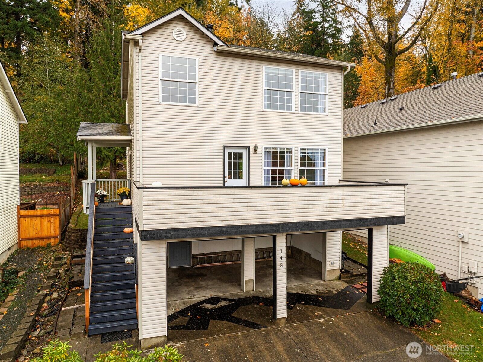 Property Photo:  143 S 44th Street  WA 98229