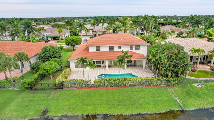 Property Photo:  4545 Island Reef Drive  FL 33449 