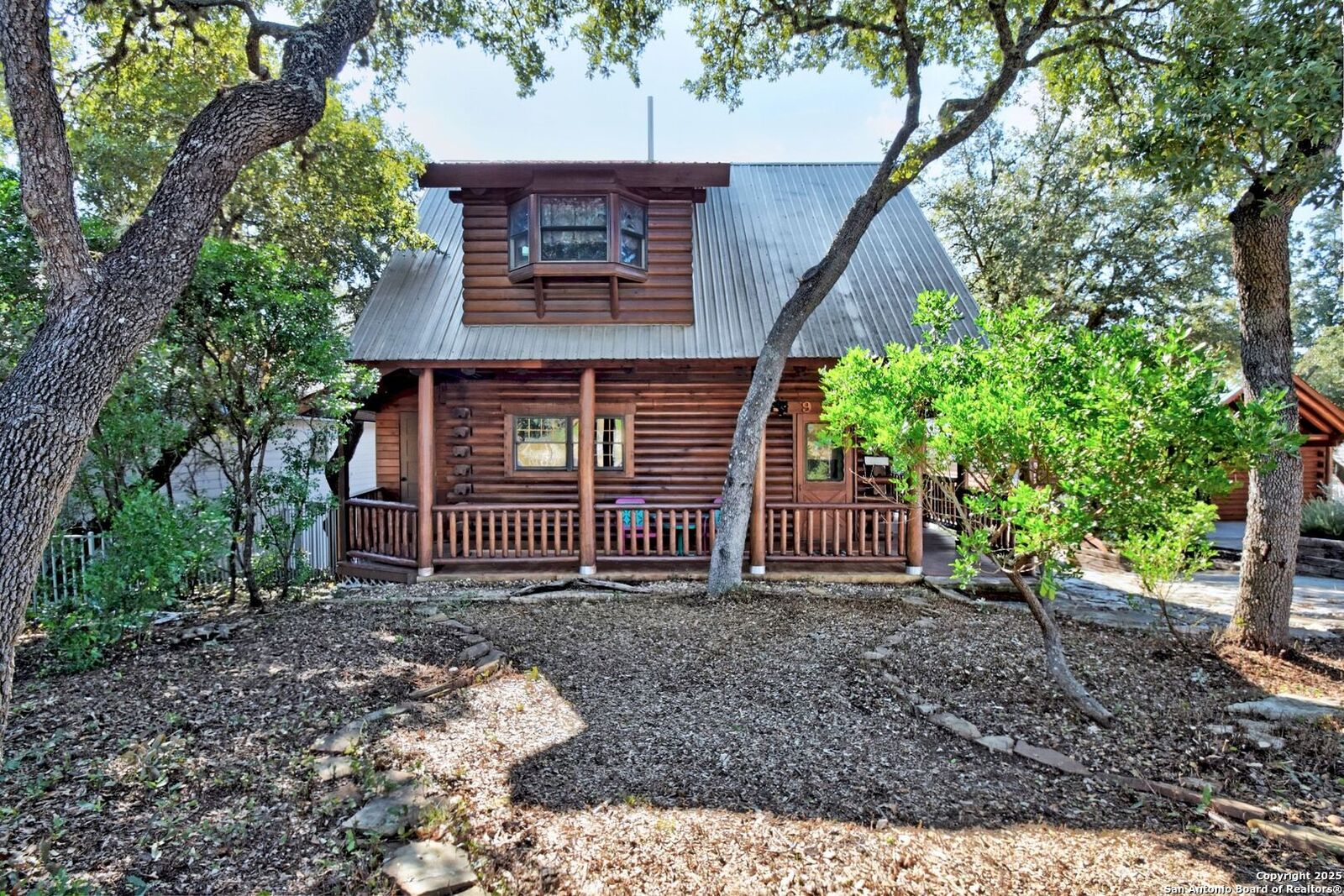 Property Photo:  920 Pebble Beach Dr NW  TX 78063 