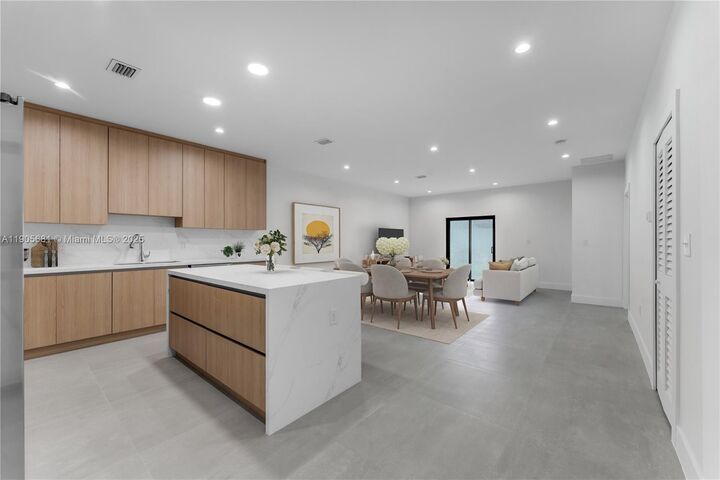 Property Photo:  12101 SW 93rd St  FL 33186